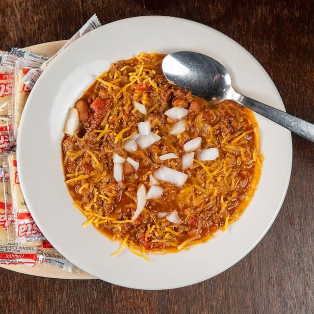 Bowl of Chili (16 oz).
